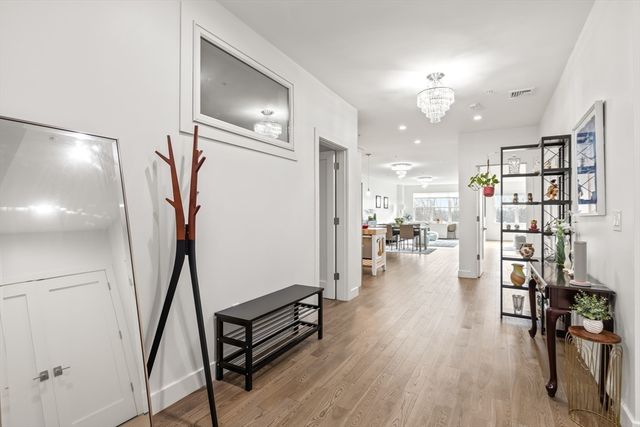 9 Independence Ave 307, Braintree, MA 02184