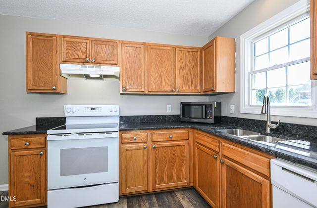 113 Justin Court, Burlington, NC 27217