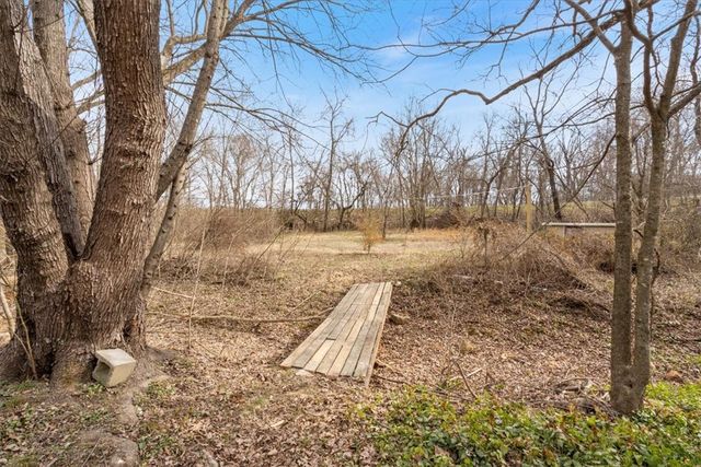 10501 Johnson Hollow Road, Pea Ridge, AR 72751