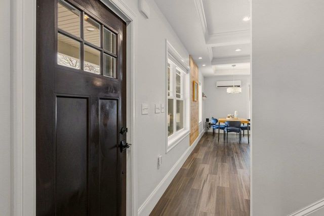 114 Saratoga Way Apt 1, Portsmouth, NH 03801