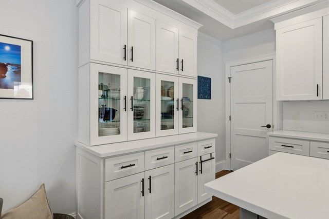 114 Saratoga Way Apt 1, Portsmouth, NH 03801