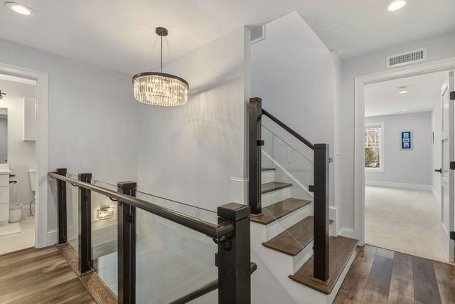 114 Saratoga Way Apt 1, Portsmouth, NH 03801