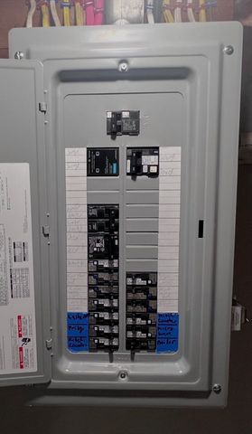 30 Grant Str, West Bridgewater, MA 02379