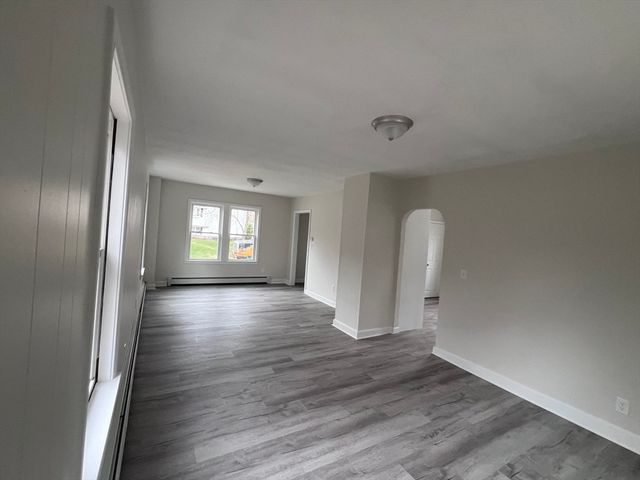 30 Grant Str, West Bridgewater, MA 02379