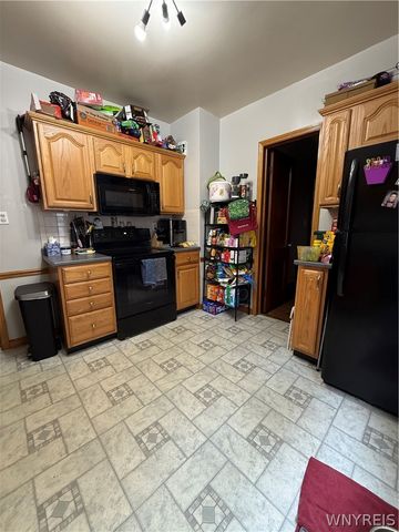 60 Sterling Avenue, Buffalo, NY 14216