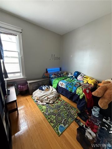 60 Sterling Avenue, Buffalo, NY 14216