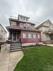 60 Sterling Avenue, Buffalo, NY 14216