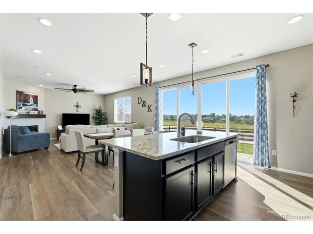 359 Vista Cliff Cir, Castle Rock, CO 80104