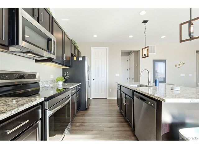 359 Vista Cliff Cir, Castle Rock, CO 80104