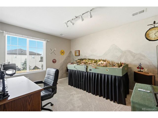 359 Vista Cliff Cir, Castle Rock, CO 80104