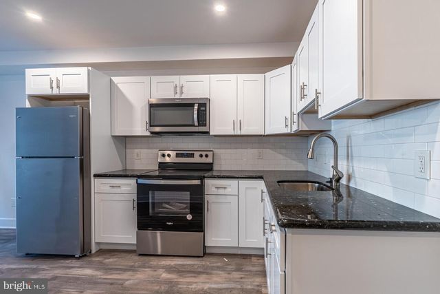 947 S 9TH ST, Philadelphia, PA 19147