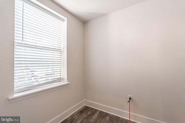 947 S 9TH ST, Philadelphia, PA 19147