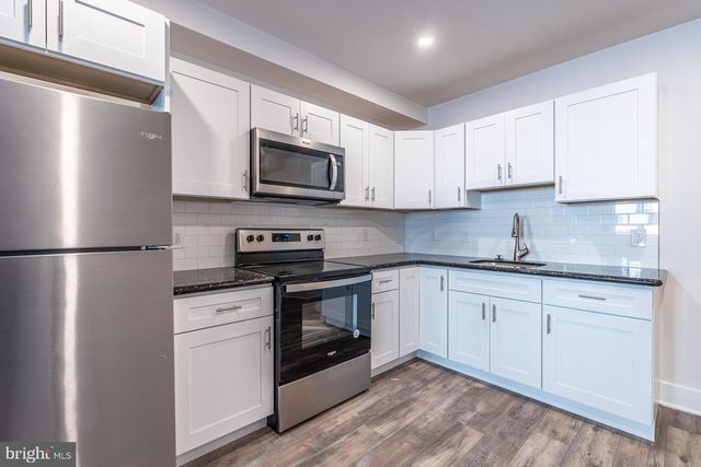 947 S 9TH ST, Philadelphia, PA 19147