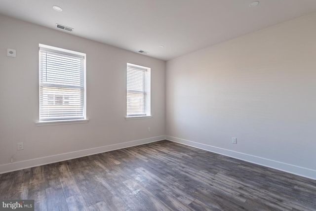 947 S 9TH ST, Philadelphia, PA 19147