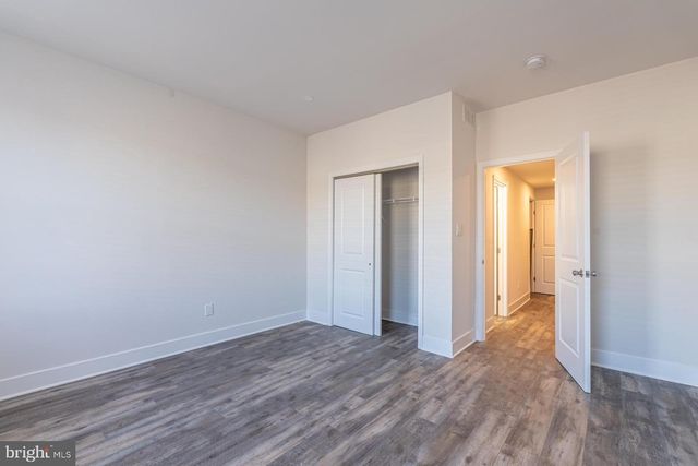 947 S 9TH ST, Philadelphia, PA 19147