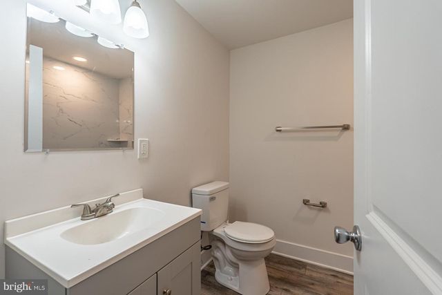 947 S 9TH ST, Philadelphia, PA 19147