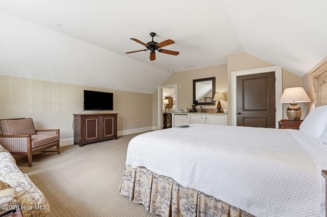 103 Forest Creek Drive Suite J, Pinehurst, NC 28374