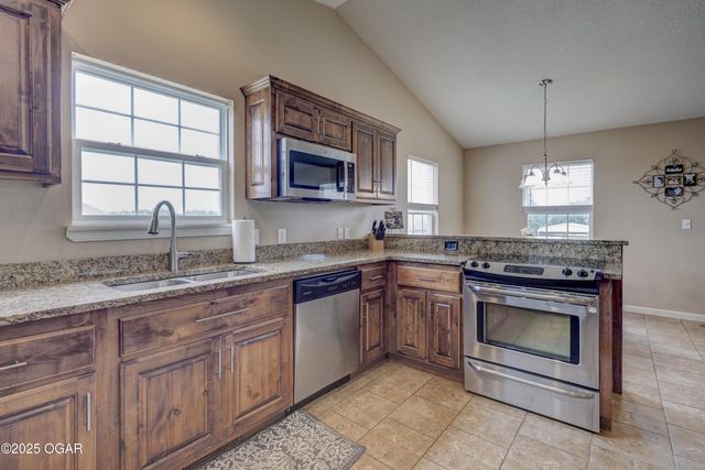 2224 W 29th Street, Joplin, MO 64804