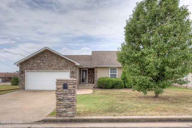 2224 W 29th Street, Joplin, MO 64804