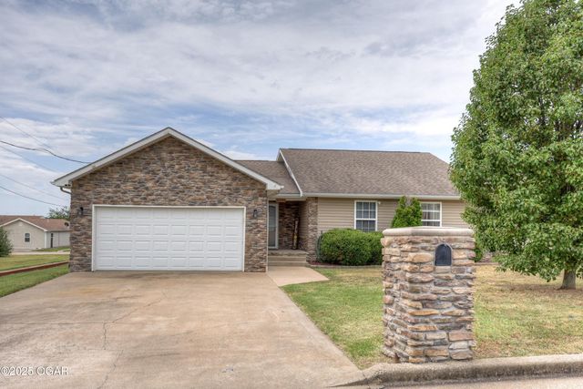 2224 W 29th Street, Joplin, MO 64804