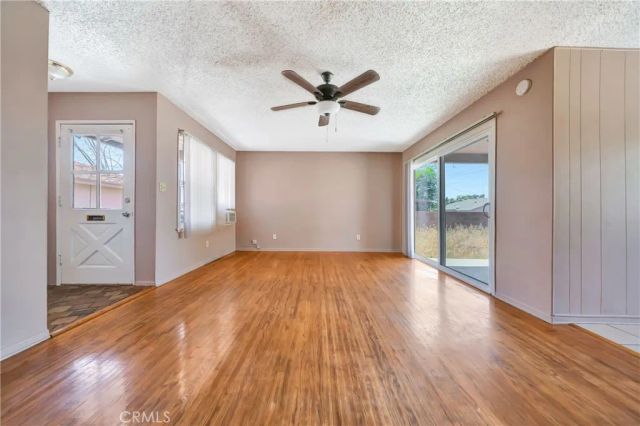 841 W Avenue J9, Lancaster, CA 93534