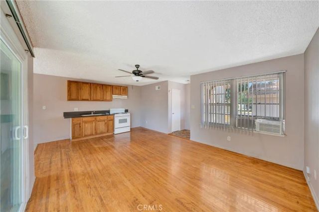 841 W Avenue J9, Lancaster, CA 93534