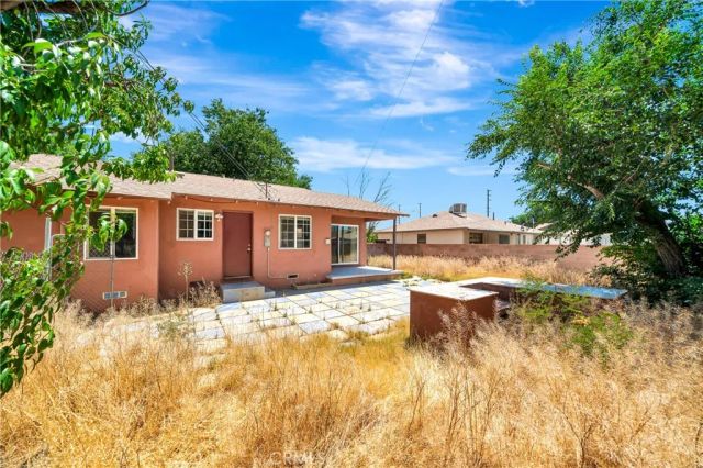 841 W Avenue J9, Lancaster, CA 93534