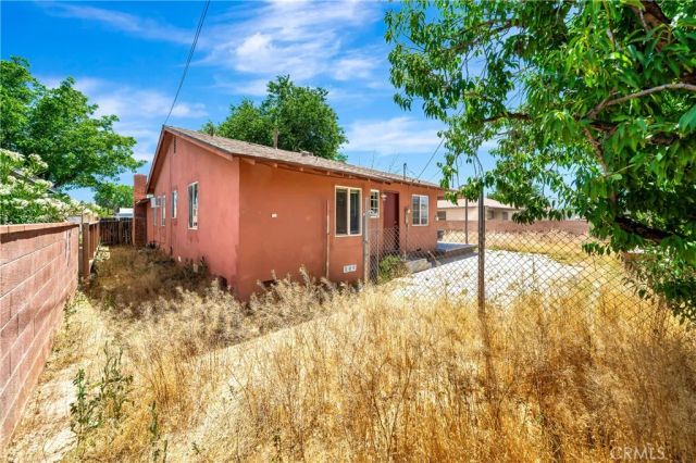 841 W Avenue J9, Lancaster, CA 93534
