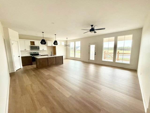 2623 S Willow Oak ST, Wichita, KS 67230