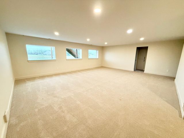 2623 S Willow Oak ST, Wichita, KS 67230