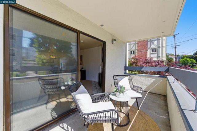 389 Belmont Street 103, Oakland, CA 94610