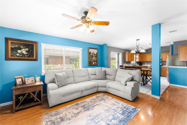 3555 Rock Shelf LN, Round Rock, TX 78681