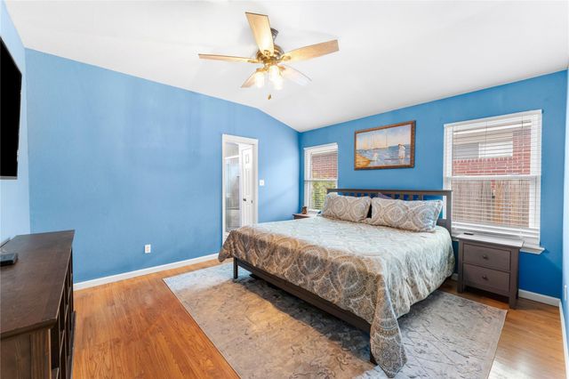 3555 Rock Shelf LN, Round Rock, TX 78681