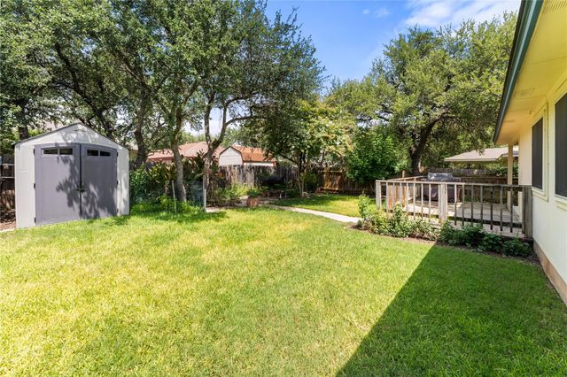 3555 Rock Shelf LN, Round Rock, TX 78681