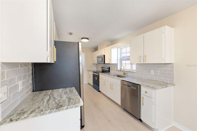 17549 SE 115TH TERRACE ROAD, Summerfield, FL 34491