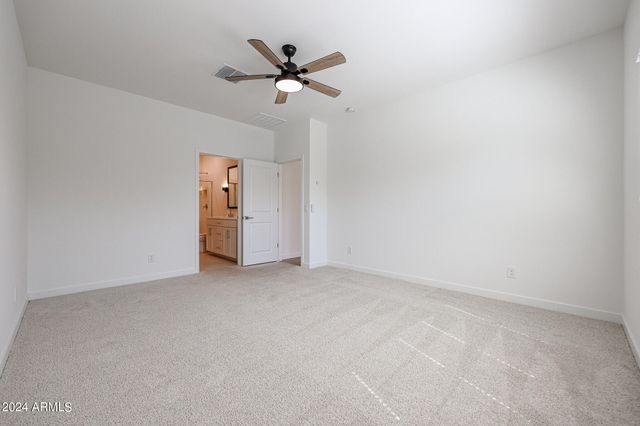 7811 N 79TH Drive, Glendale, AZ 85303