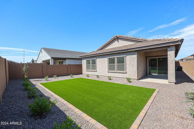 7811 N 79TH Drive, Glendale, AZ 85303