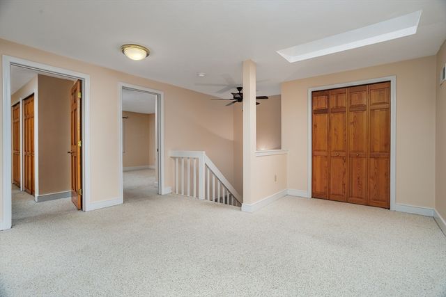 212 Ridgefield Cir 212B, Clinton, MA 01510