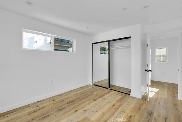 1736 Carmona Avenue, Los Angeles, CA 90019
