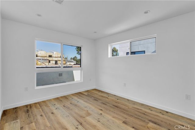 1736 Carmona Avenue, Los Angeles, CA 90019