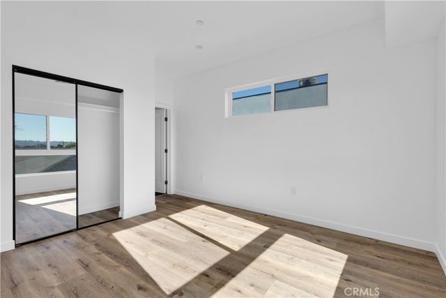 1736 Carmona Avenue, Los Angeles, CA 90019