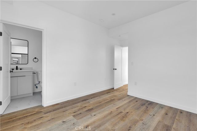 1736 Carmona Avenue, Los Angeles, CA 90019
