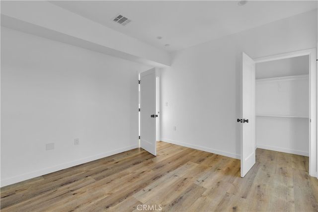 1736 Carmona Avenue, Los Angeles, CA 90019
