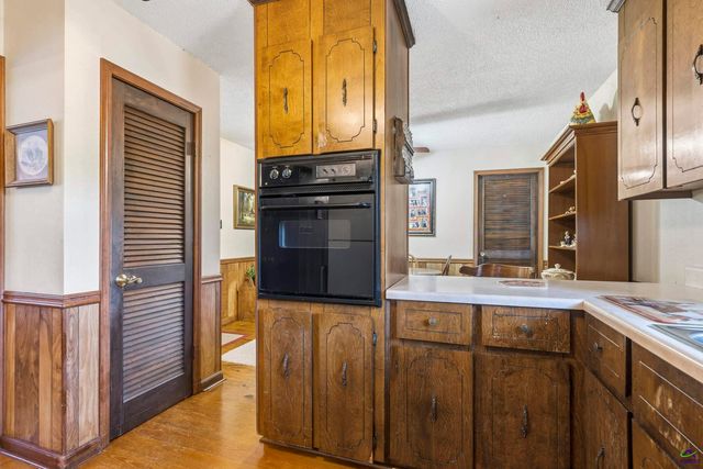28 Tyler Drive, Byron, GA 31008