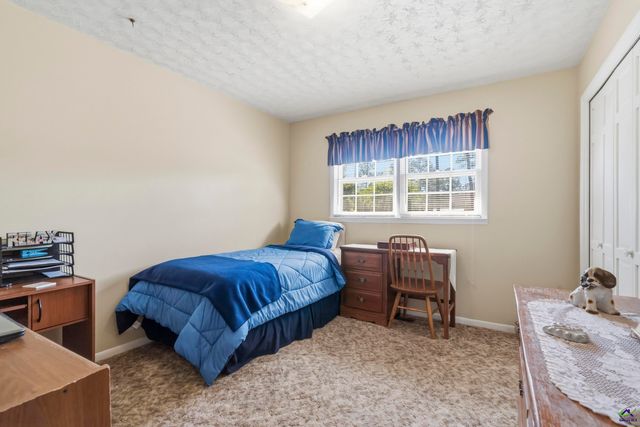 28 Tyler Drive, Byron, GA 31008