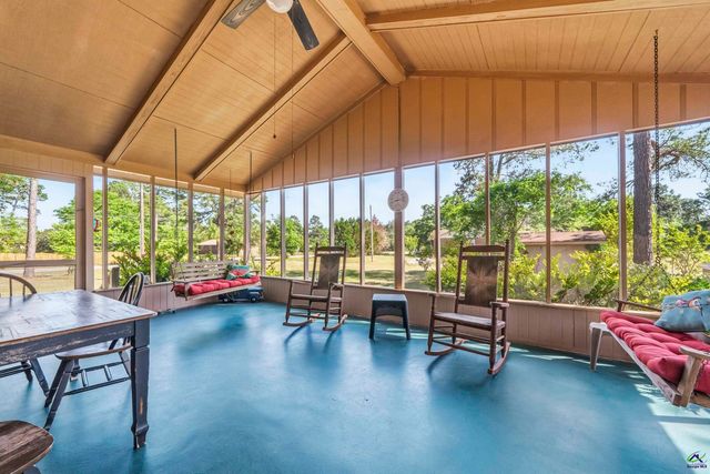 28 Tyler Drive, Byron, GA 31008