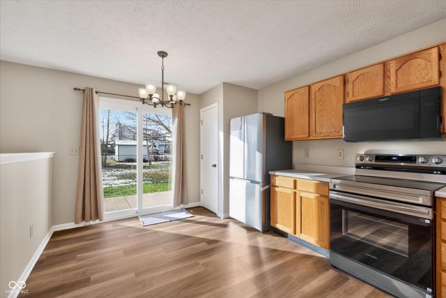 7141 Fields Way, Indianapolis, IN 46239