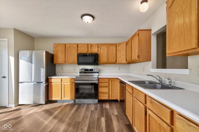 7141 Fields Way, Indianapolis, IN 46239