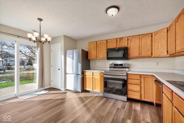 7141 Fields Way, Indianapolis, IN 46239