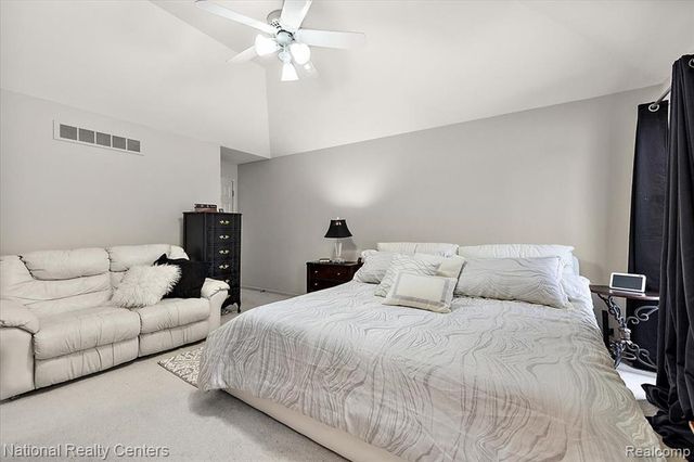 10146 Aberdeen Drive, Grand Blanc, MI 48439